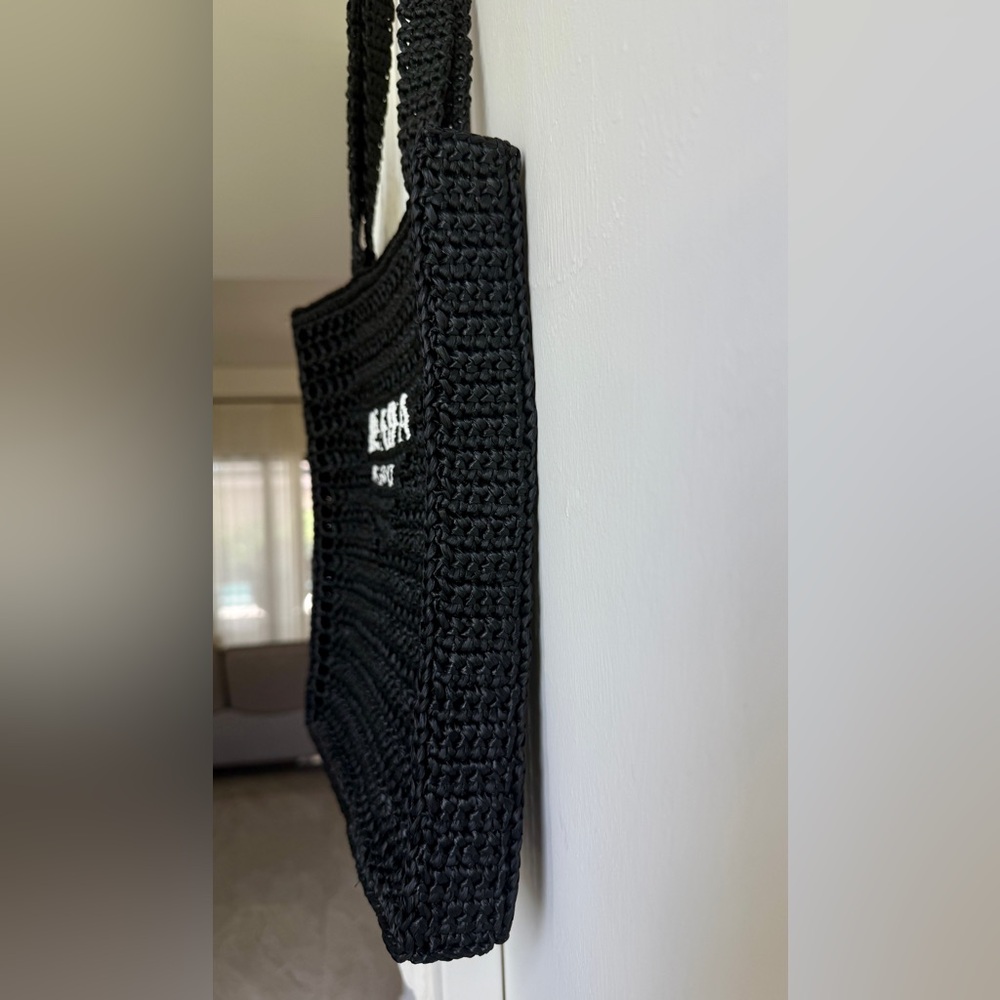 Chic Handmade Prada-Style Crochet Tote - Picture 4 of 6